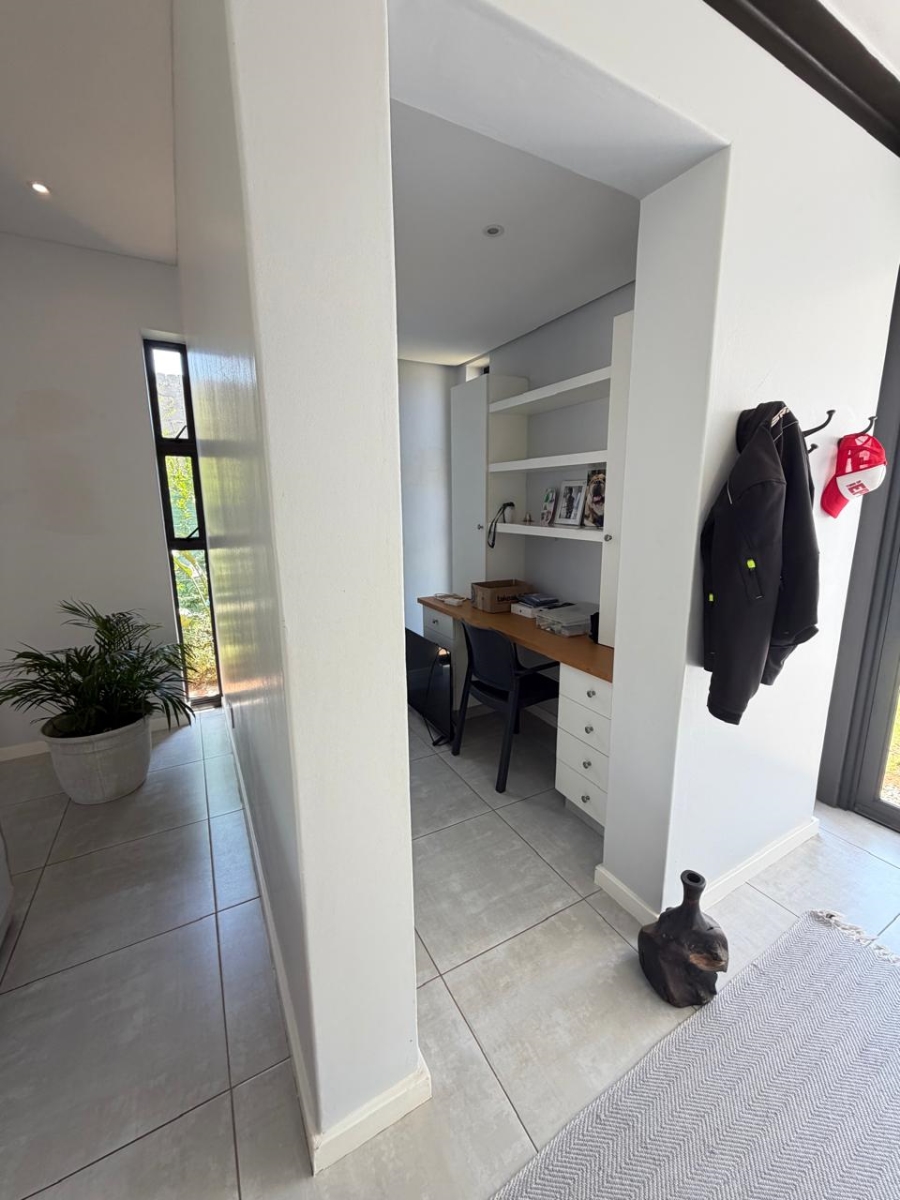 4 Bedroom Property for Sale in Elaleni Coastal Forest Estate KwaZulu-Natal