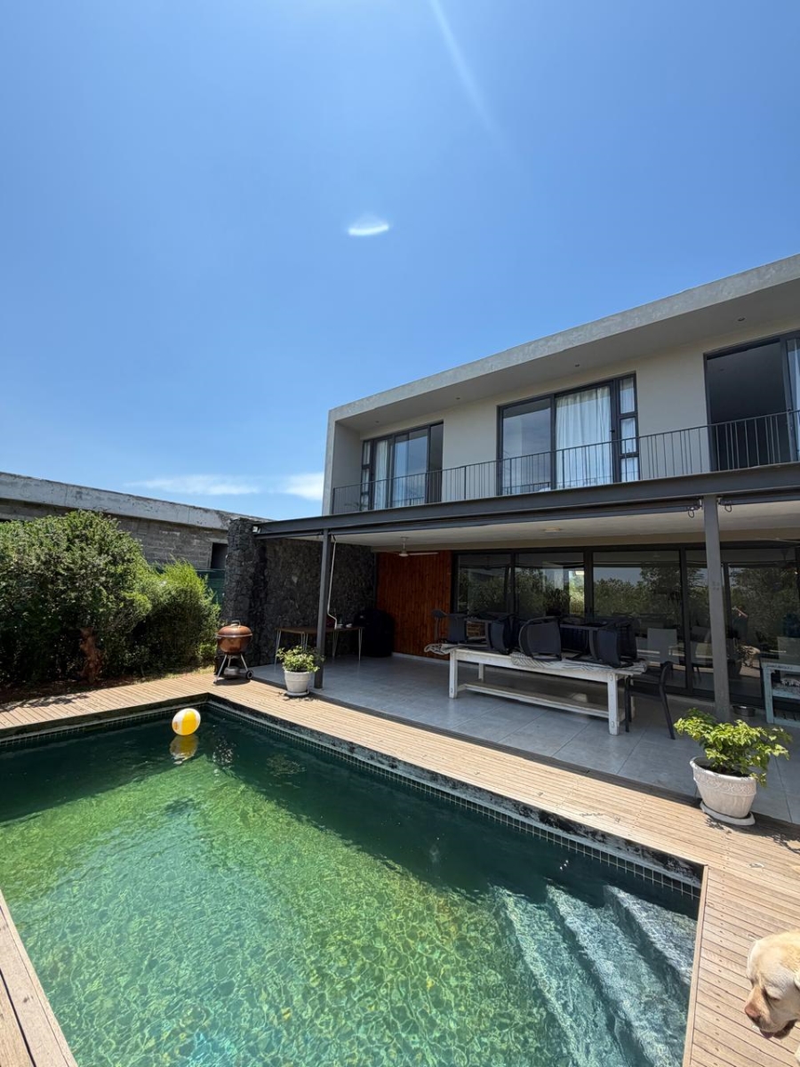 4 Bedroom Property for Sale in Elaleni Coastal Forest Estate KwaZulu-Natal