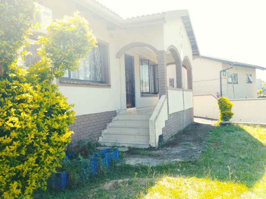 9 Bedroom Property for Sale in High Ridge KwaZulu-Natal