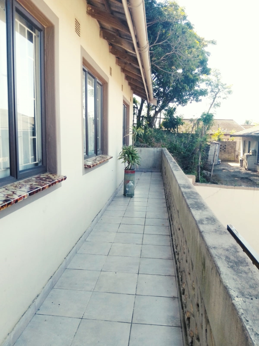 9 Bedroom Property for Sale in High Ridge KwaZulu-Natal