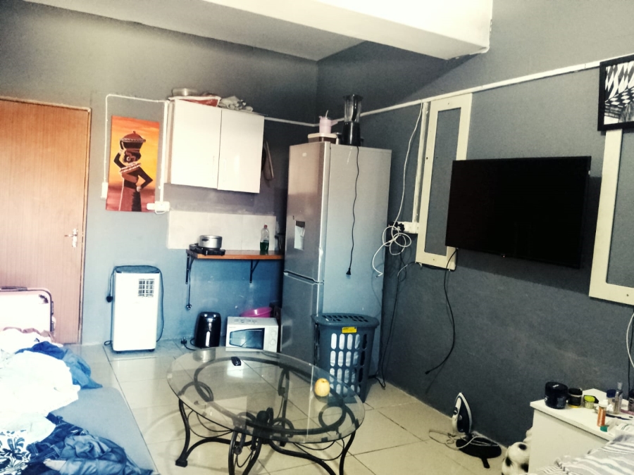 9 Bedroom Property for Sale in High Ridge KwaZulu-Natal