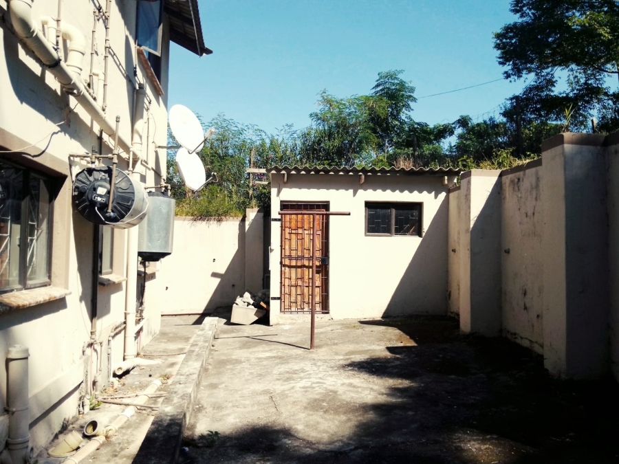 9 Bedroom Property for Sale in High Ridge KwaZulu-Natal