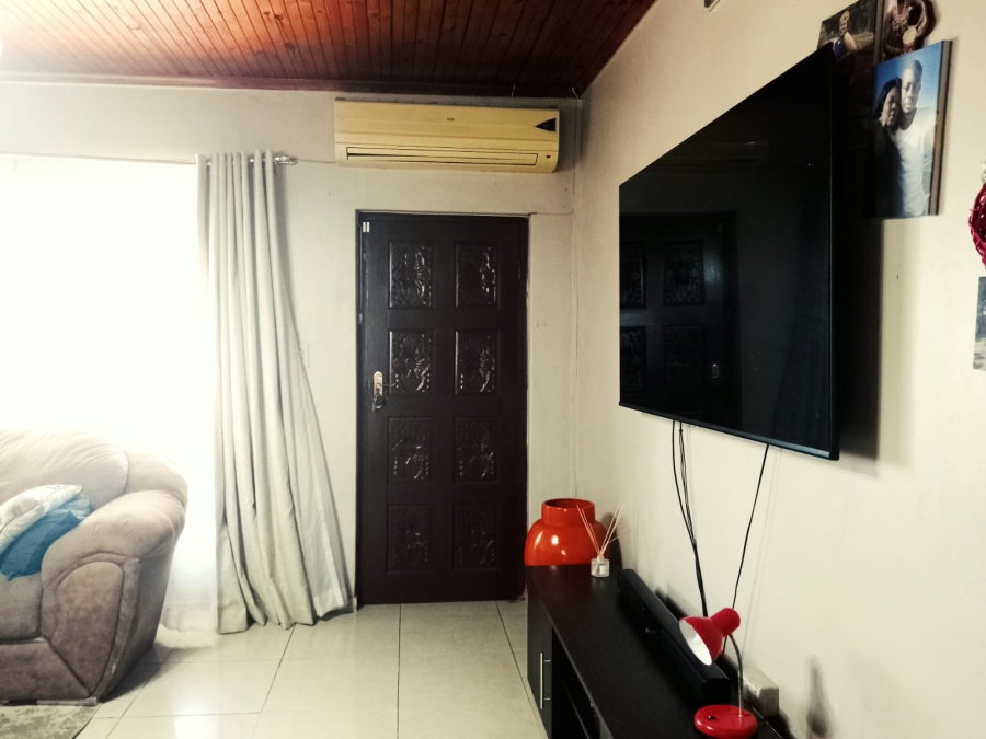 9 Bedroom Property for Sale in High Ridge KwaZulu-Natal