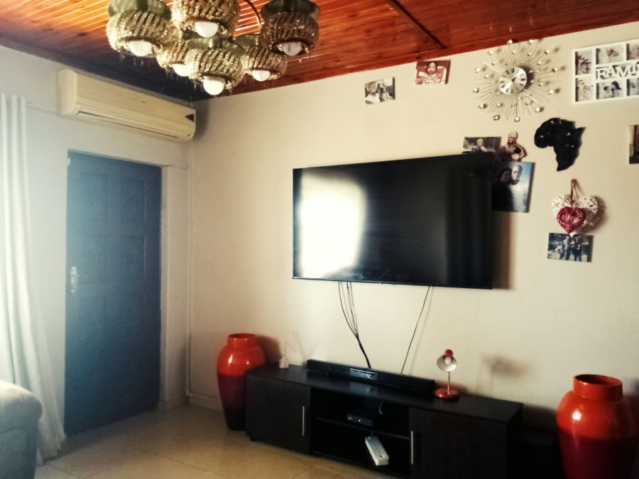 9 Bedroom Property for Sale in High Ridge KwaZulu-Natal