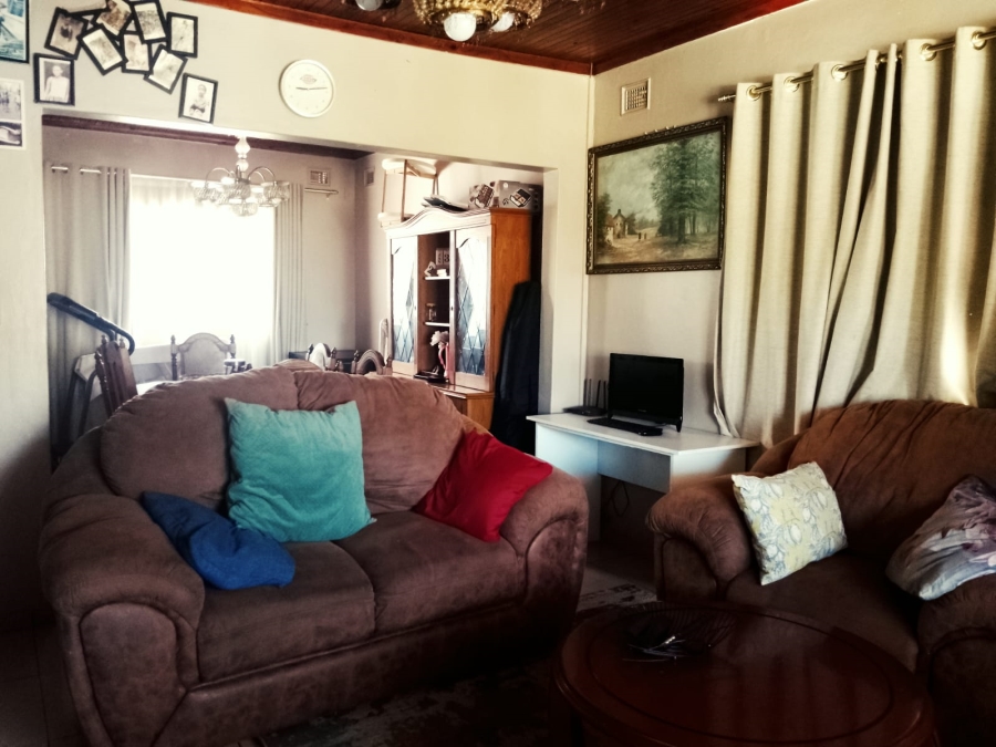 9 Bedroom Property for Sale in High Ridge KwaZulu-Natal