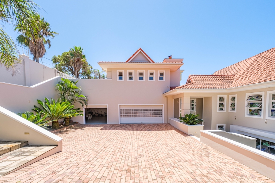 4 Bedroom Property for Sale in Umhlanga KwaZulu-Natal