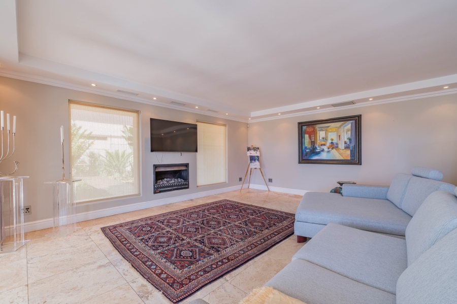 4 Bedroom Property for Sale in Umhlanga KwaZulu-Natal