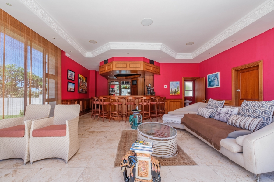 4 Bedroom Property for Sale in Umhlanga KwaZulu-Natal