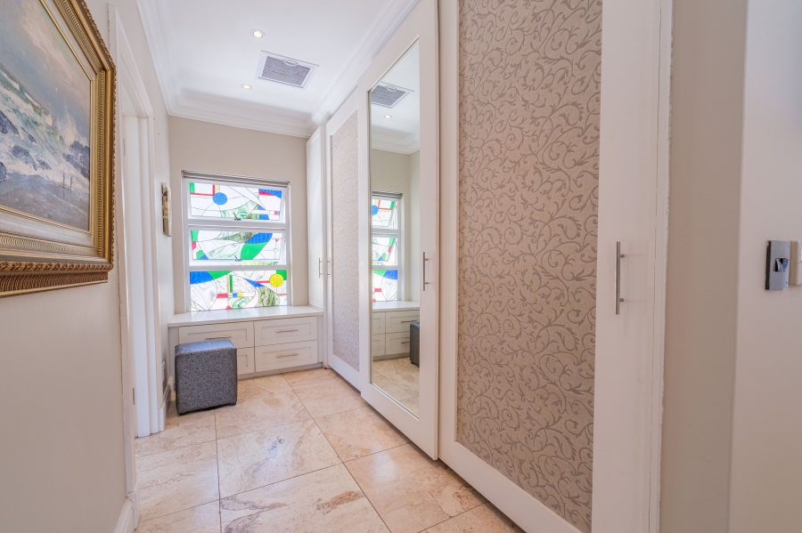 4 Bedroom Property for Sale in Umhlanga KwaZulu-Natal