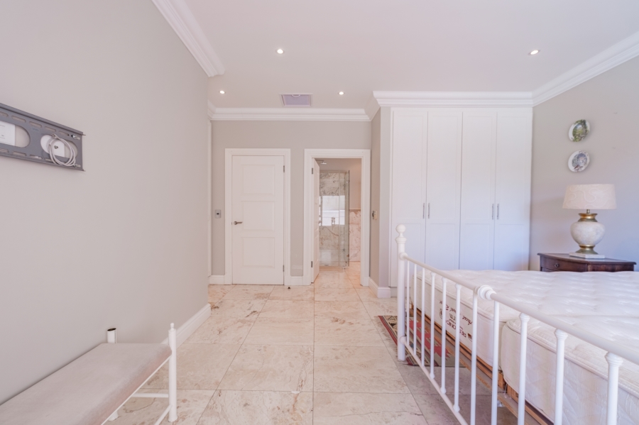 4 Bedroom Property for Sale in Umhlanga KwaZulu-Natal