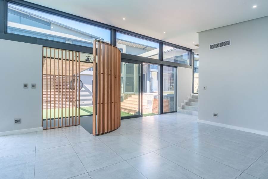 6 Bedroom Property for Sale in Simbithi Eco Estate KwaZulu-Natal