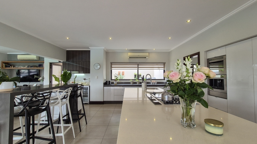 5 Bedroom Property for Sale in Simbithi Eco Estate KwaZulu-Natal