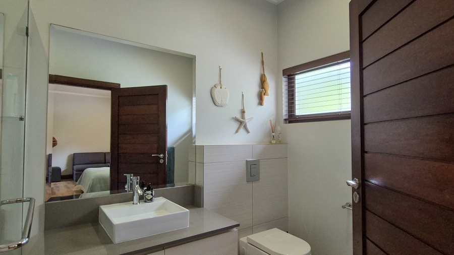 5 Bedroom Property for Sale in Simbithi Eco Estate KwaZulu-Natal