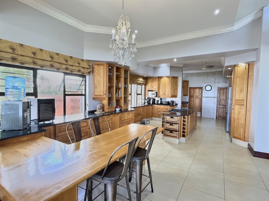 6 Bedroom Property for Sale in Mtunzini KwaZulu-Natal