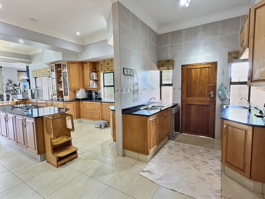 6 Bedroom Property for Sale in Mtunzini KwaZulu-Natal