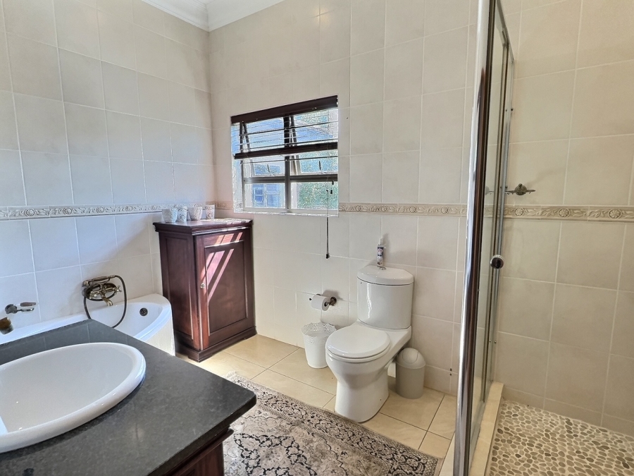 6 Bedroom Property for Sale in Mtunzini KwaZulu-Natal