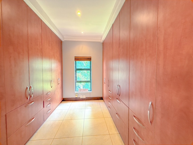 6 Bedroom Property for Sale in Mtunzini KwaZulu-Natal