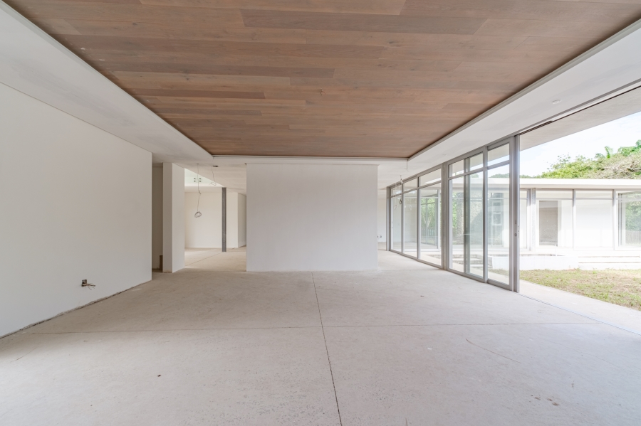 5 Bedroom Property for Sale in Brettenwood Coastal Estate KwaZulu-Natal