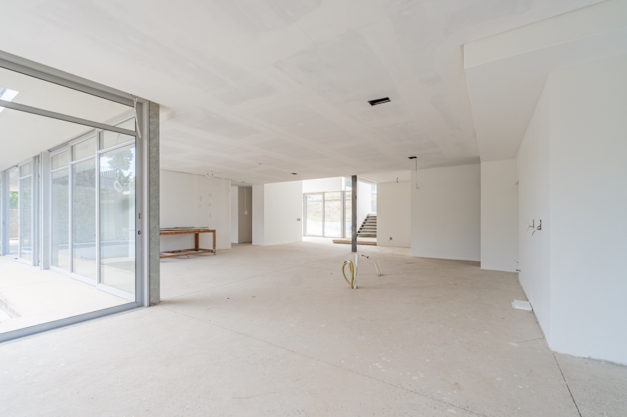 5 Bedroom Property for Sale in Brettenwood Coastal Estate KwaZulu-Natal