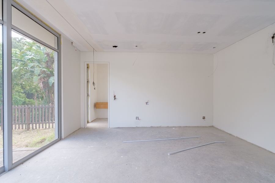 5 Bedroom Property for Sale in Brettenwood Coastal Estate KwaZulu-Natal