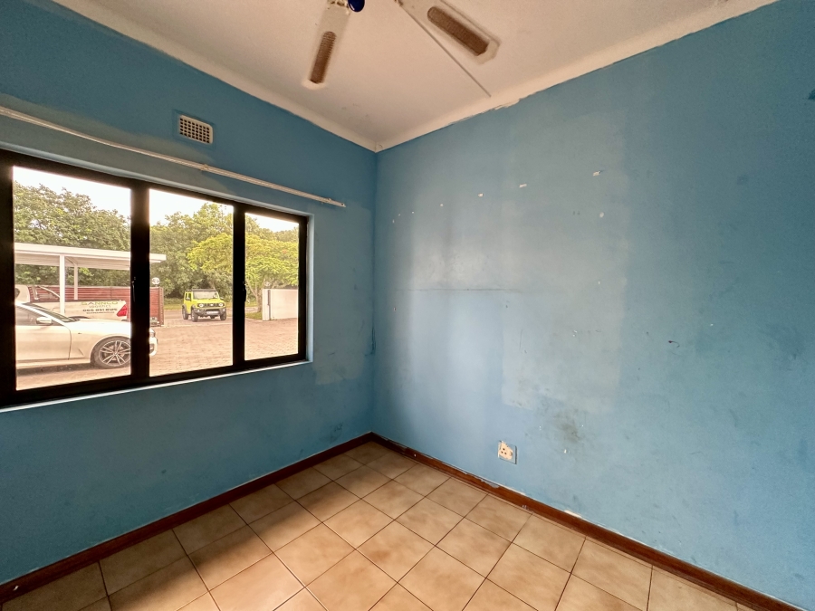 5 Bedroom Property for Sale in Meer En See KwaZulu-Natal