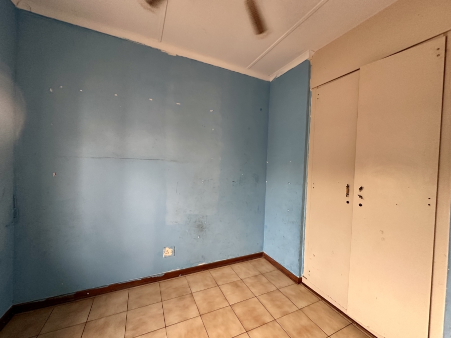 5 Bedroom Property for Sale in Meer En See KwaZulu-Natal