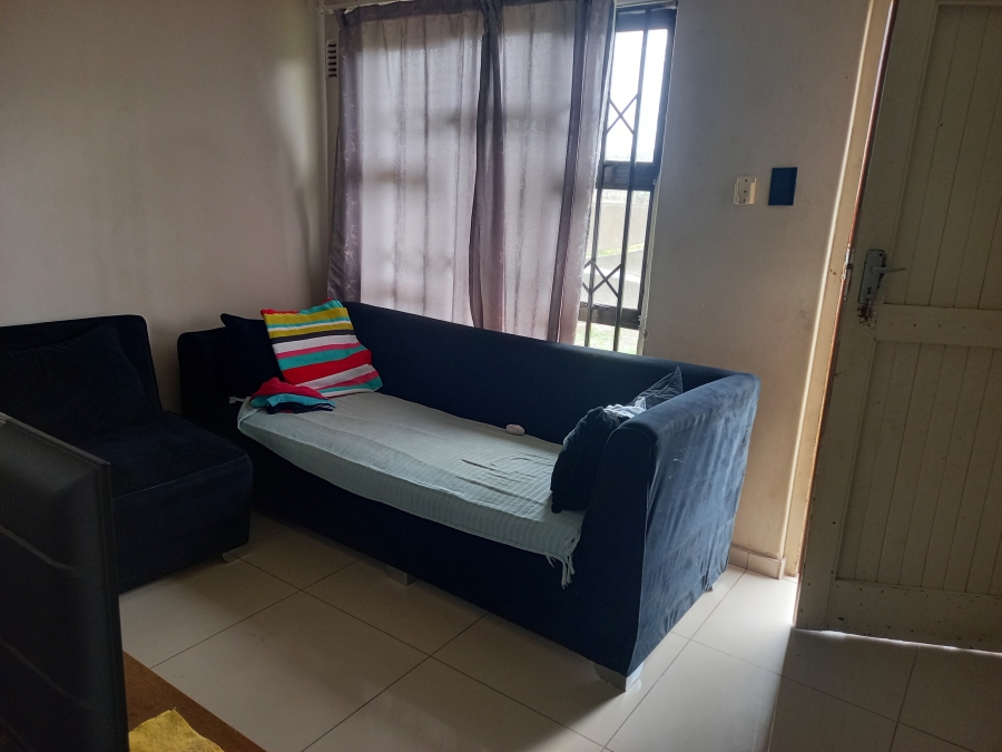 2 Bedroom Property for Sale in Esikhawini KwaZulu-Natal