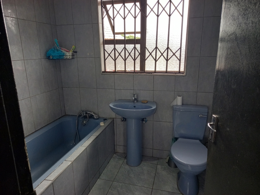 3 Bedroom Property for Sale in Esikhawini KwaZulu-Natal