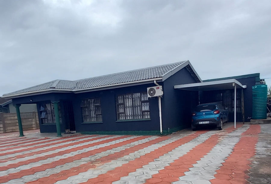 3 Bedroom Property for Sale in Esikhawini KwaZulu-Natal