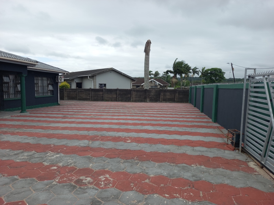 3 Bedroom Property for Sale in Esikhawini KwaZulu-Natal