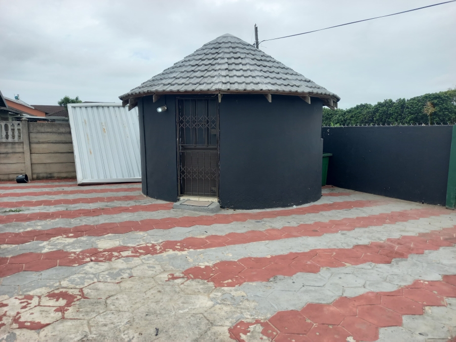 3 Bedroom Property for Sale in Esikhawini KwaZulu-Natal