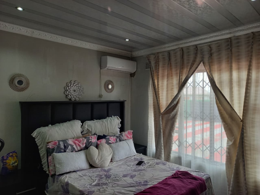 3 Bedroom Property for Sale in Esikhawini KwaZulu-Natal