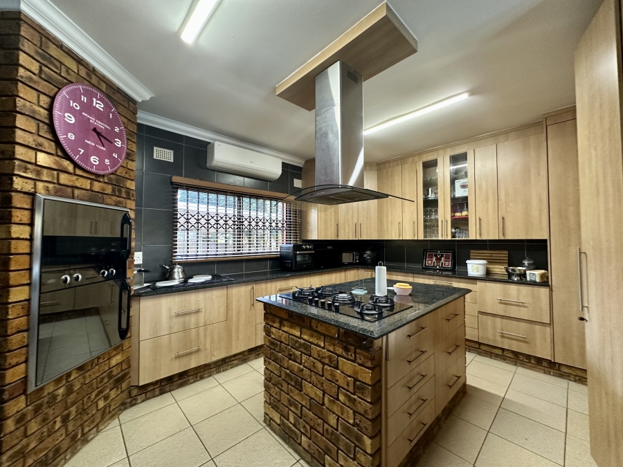 3 Bedroom Property for Sale in Meer En See KwaZulu-Natal