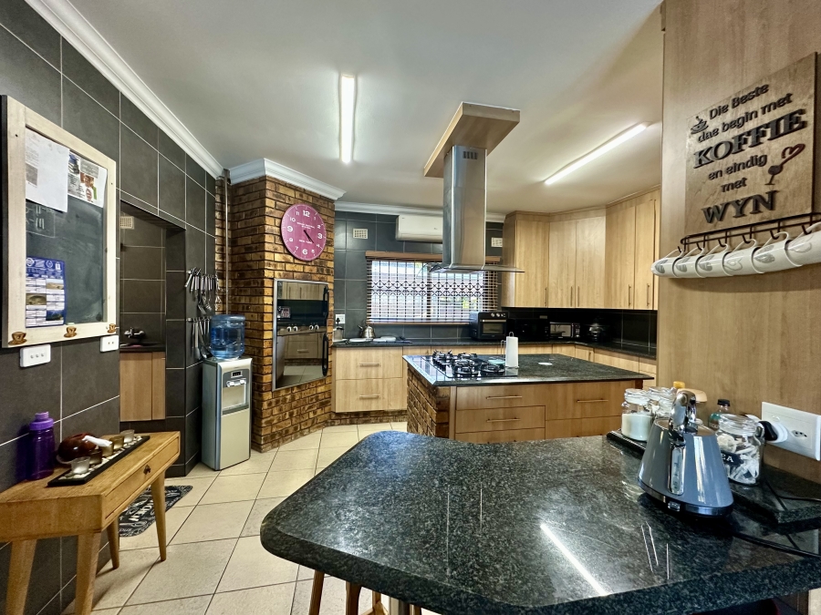 3 Bedroom Property for Sale in Meer En See KwaZulu-Natal