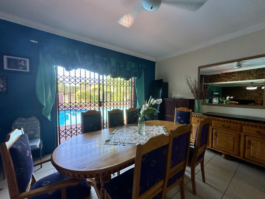 3 Bedroom Property for Sale in Meer En See KwaZulu-Natal