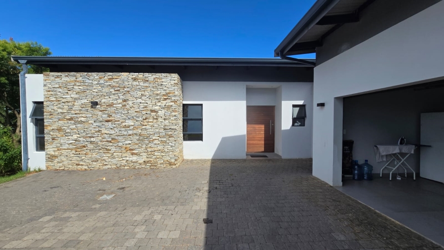 3 Bedroom Property for Sale in Palm Lakes Estate KwaZulu-Natal