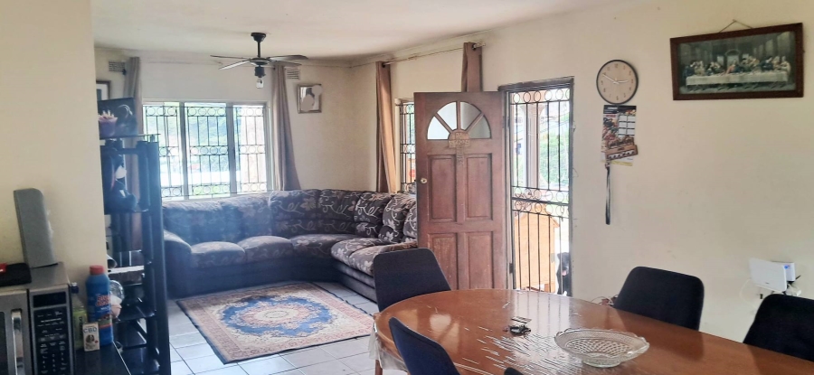 6 Bedroom Property for Sale in Clare Hills KwaZulu-Natal