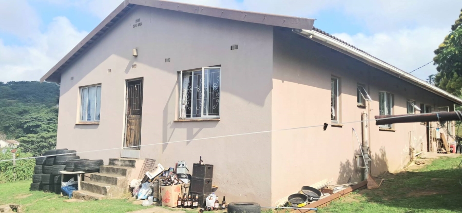 6 Bedroom Property for Sale in Clare Hills KwaZulu-Natal