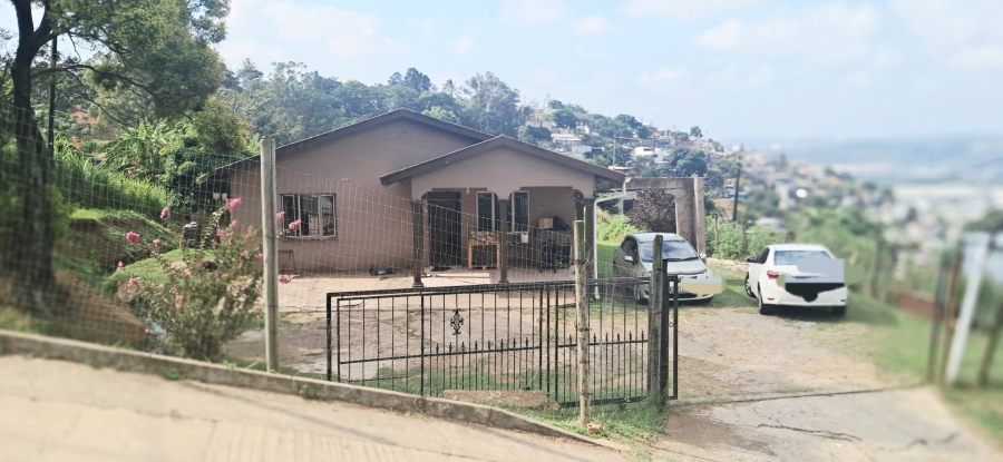 6 Bedroom Property for Sale in Clare Hills KwaZulu-Natal