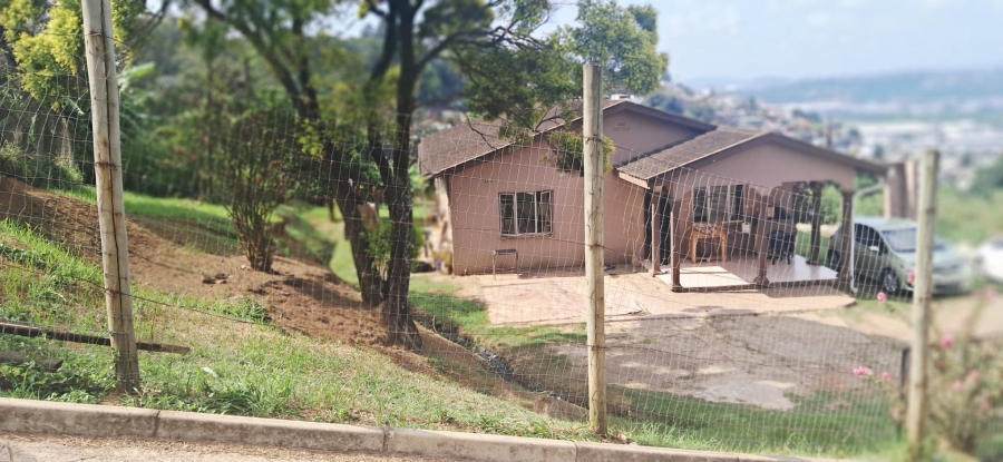 6 Bedroom Property for Sale in Clare Hills KwaZulu-Natal