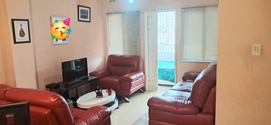 2 Bedroom Property for Sale in Sea View KwaZulu-Natal