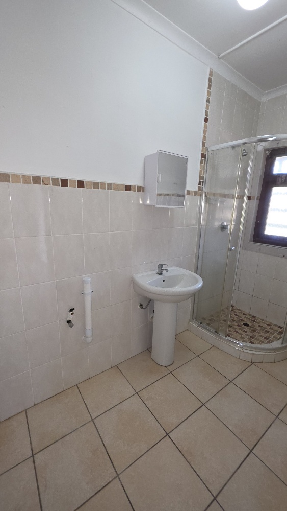 To Let 2 Bedroom Property for Rent in Oslo Beach KwaZulu-Natal