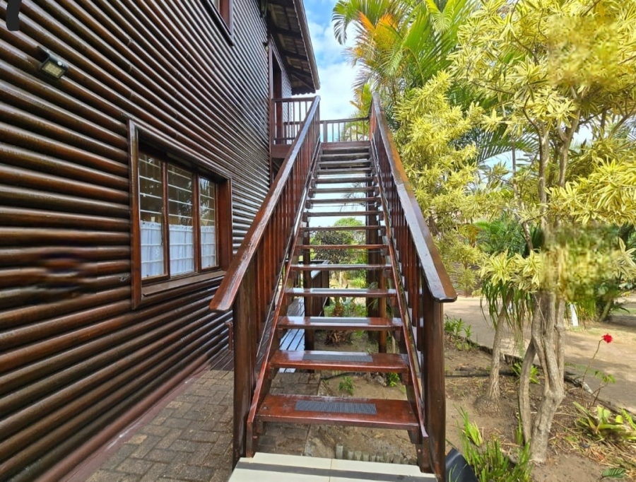 To Let 2 Bedroom Property for Rent in Margate KwaZulu-Natal
