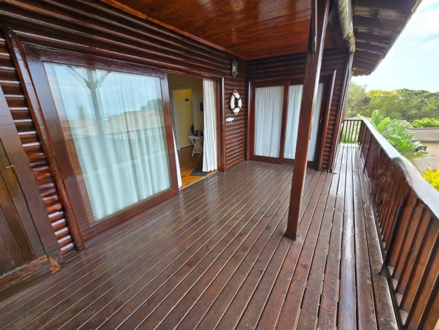 To Let 2 Bedroom Property for Rent in Margate KwaZulu-Natal