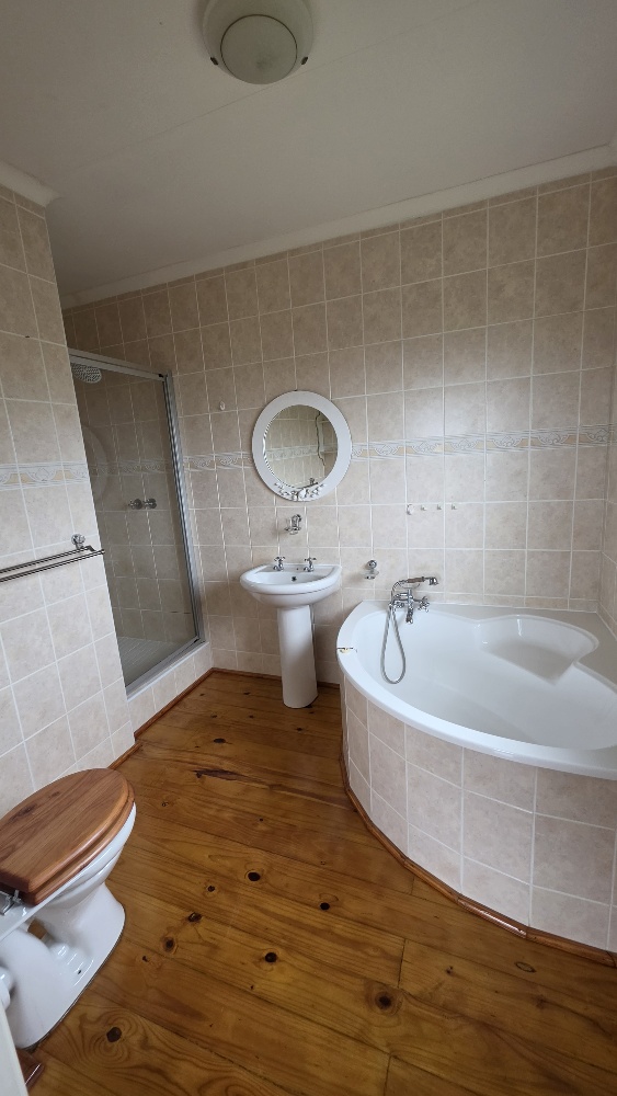 To Let 2 Bedroom Property for Rent in Margate KwaZulu-Natal