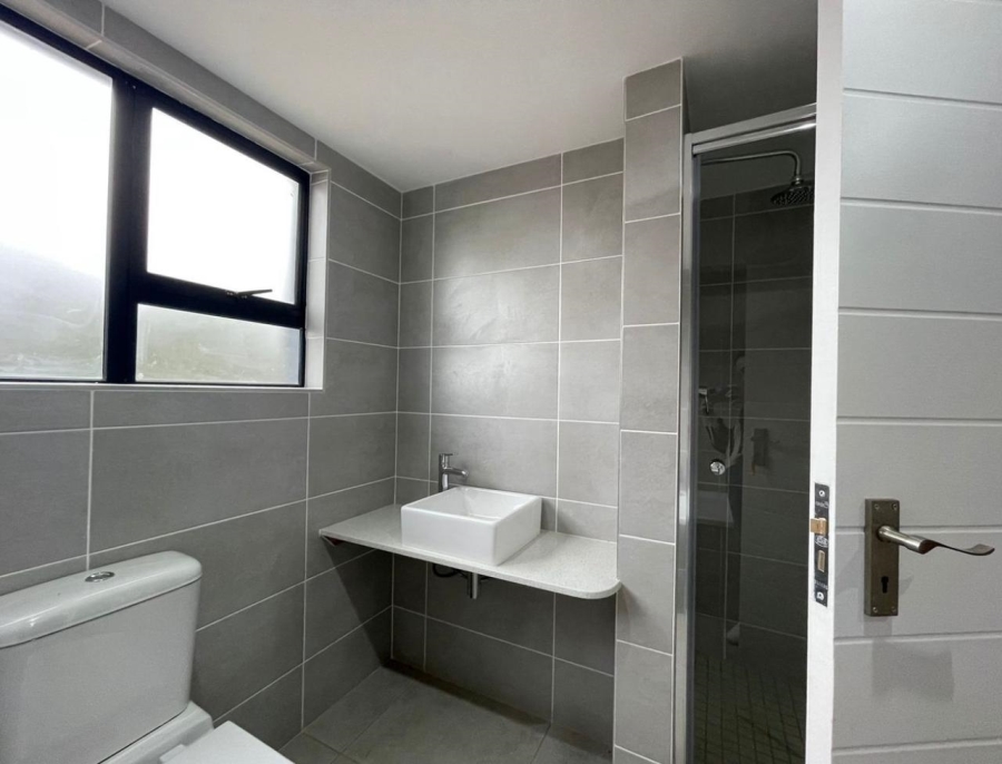 To Let 2 Bedroom Property for Rent in Athlone KwaZulu-Natal