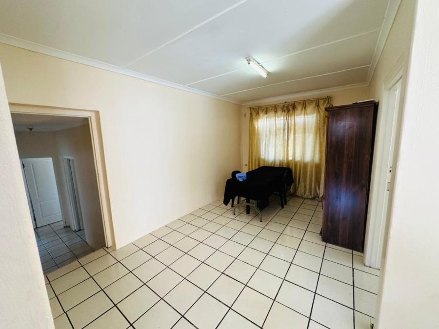 4 Bedroom Property for Sale in Eastwood KwaZulu-Natal
