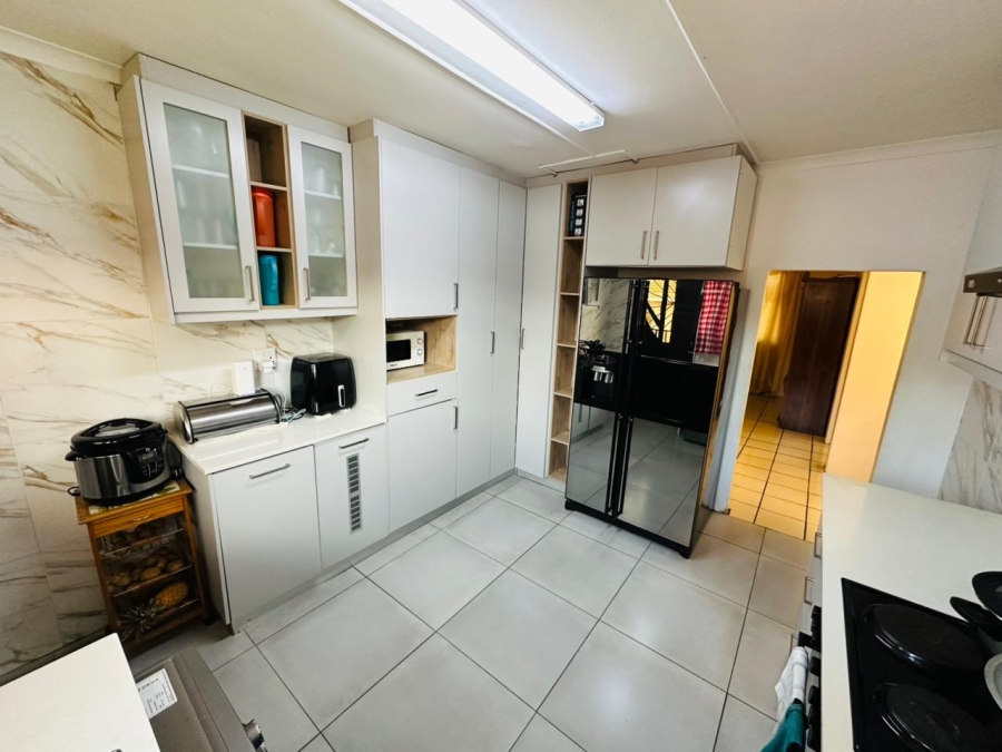 4 Bedroom Property for Sale in Eastwood KwaZulu-Natal