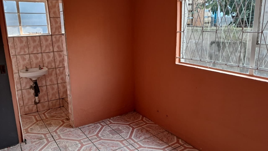 1 Bedroom Property for Sale in Northdale KwaZulu-Natal