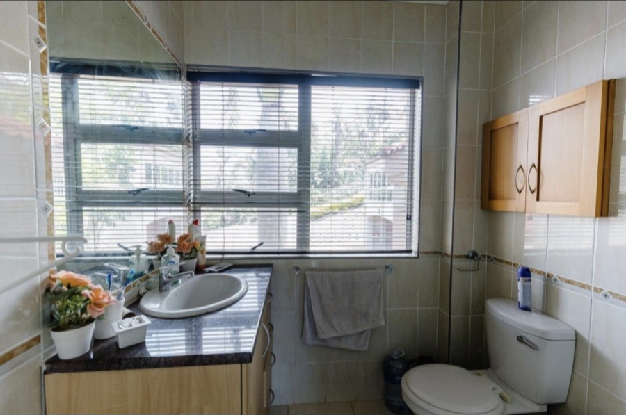 3 Bedroom Property for Sale in Lawrence Rocks KwaZulu-Natal